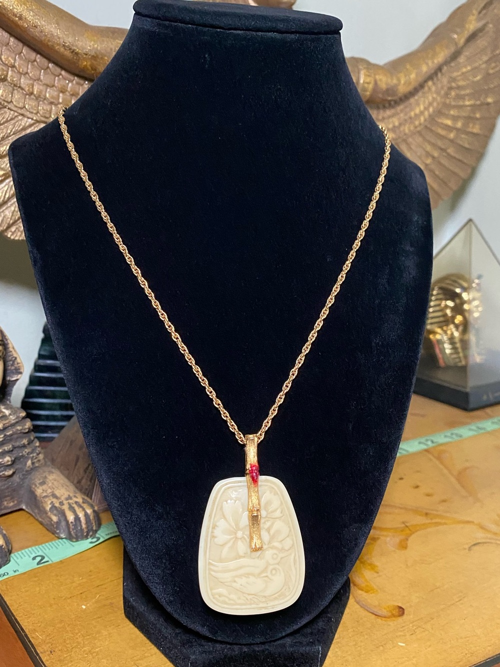 Vintage Pendant Necklace
